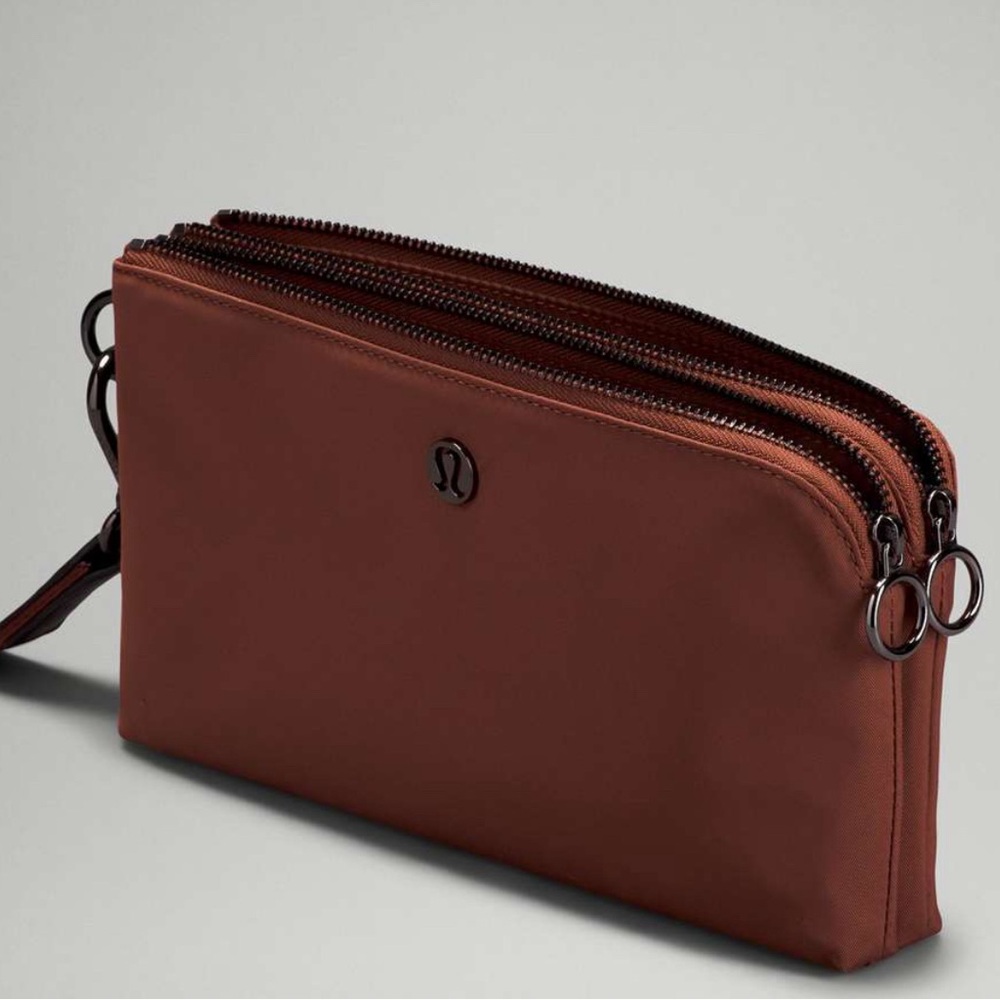 Lululemon Double Pouch Wristlet/Wallet